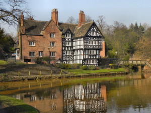 Packet House Worsley  – © Copyright David Dixon and licensed for reuse under this Creative Commons Licence 